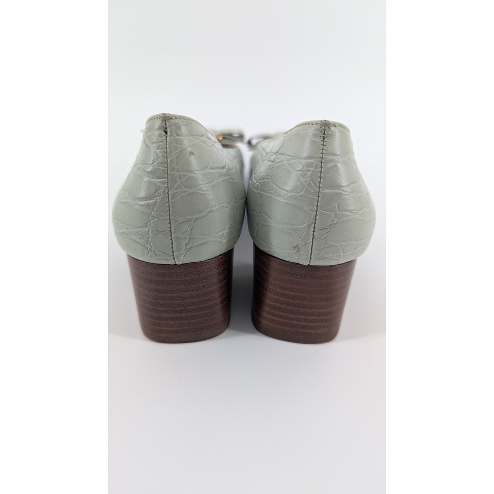 Salvatore Ferragamo Vara Croc Embossed Leather Pumps Sage Green 8.5 AA - Picture 6 of 7